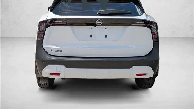 2026 Nissan Kicks S