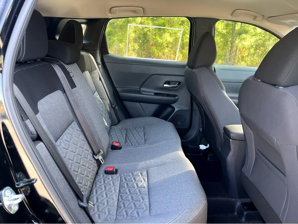 2025 Nissan Kicks - $23,085