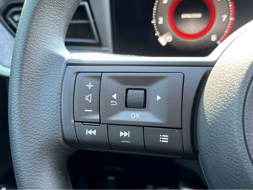 2025 Nissan Kicks - $23,085