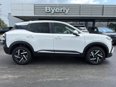 Photo of a 2025 Nissan Kicks SV 4DR Crossover for sale