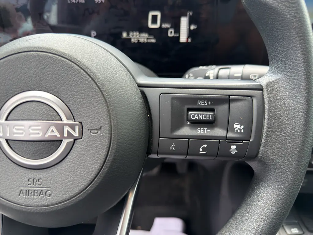 2025 Nissan Kicks - $21,995