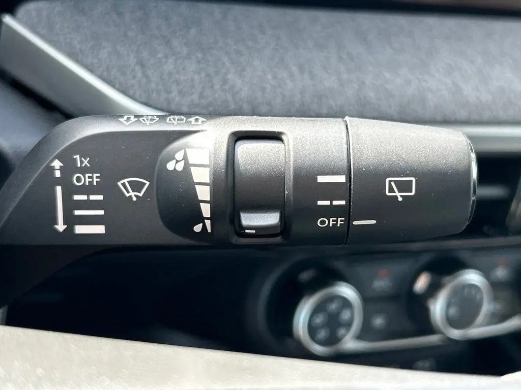 2025 Nissan Kicks - $21,411