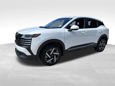 Photo of a 2025 Nissan Kicks SV 4DR Crossover for sale