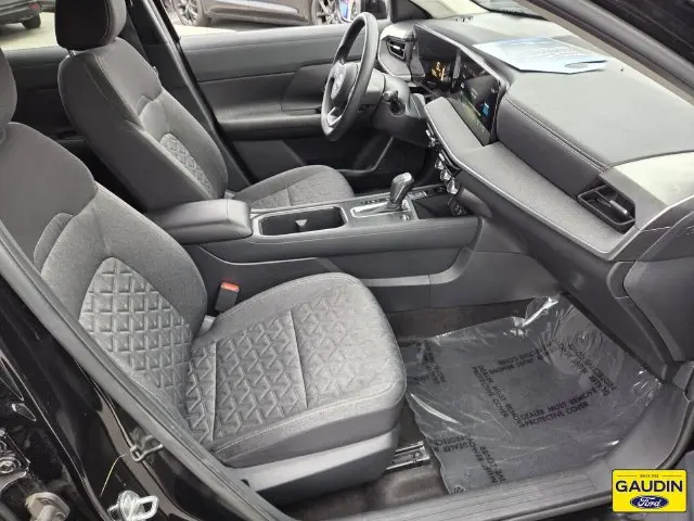 2025 Nissan Kicks - $18,516
