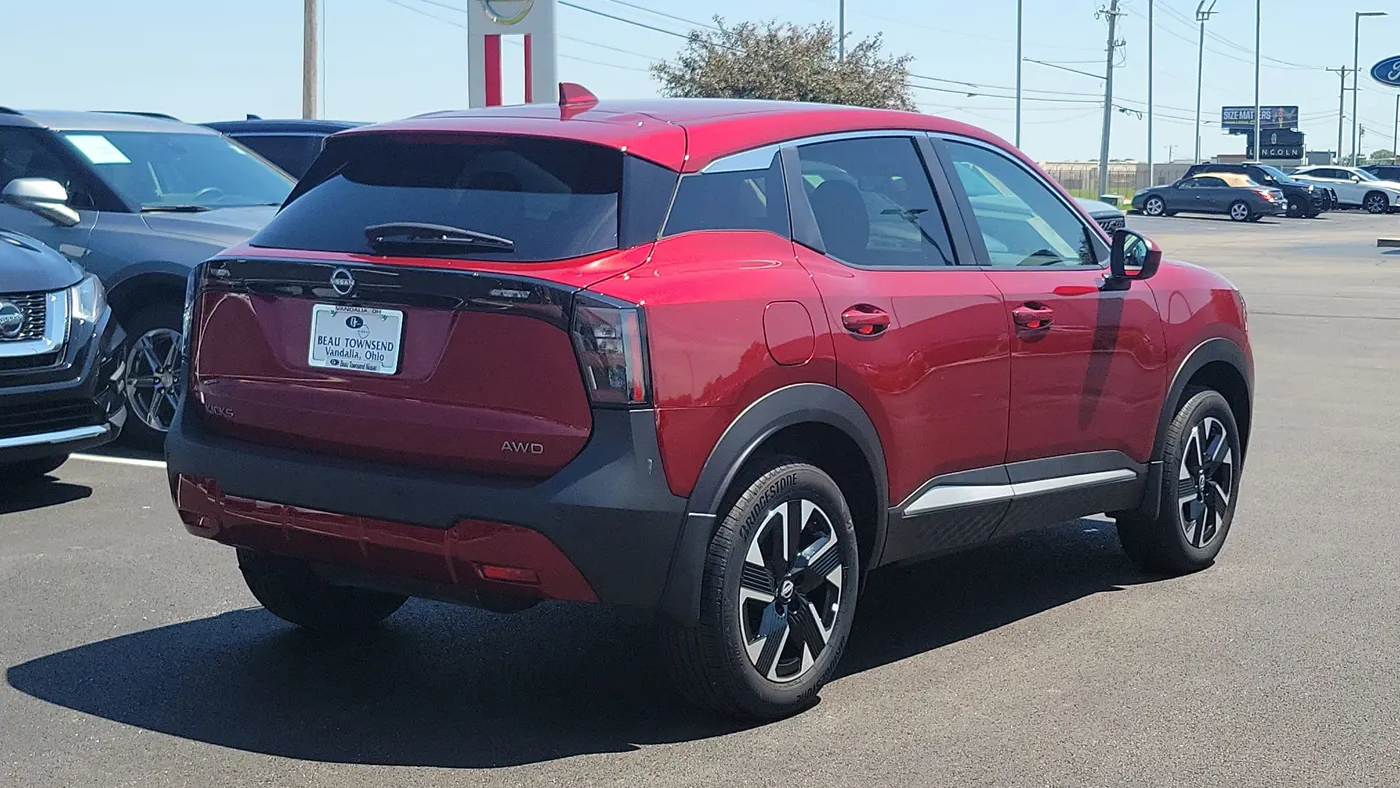 2025 Nissan Kicks SV