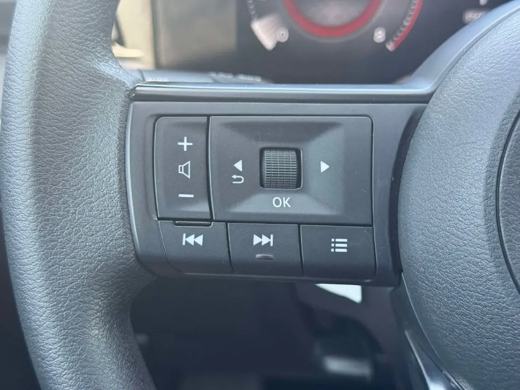 2026 Nissan Kicks - $24,395
