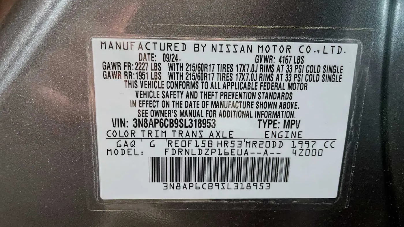 2025 Nissan Kicks SV