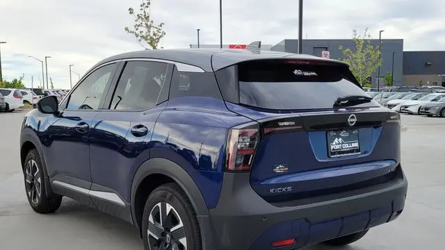2025 Nissan Kicks SV