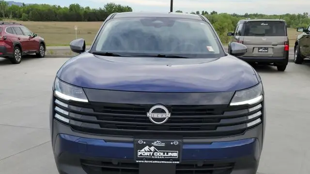 2025 Nissan Kicks SV