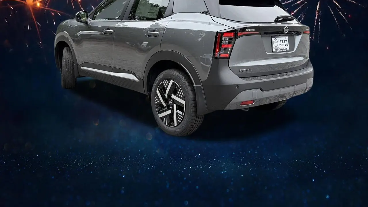 2026 Nissan Kicks SV