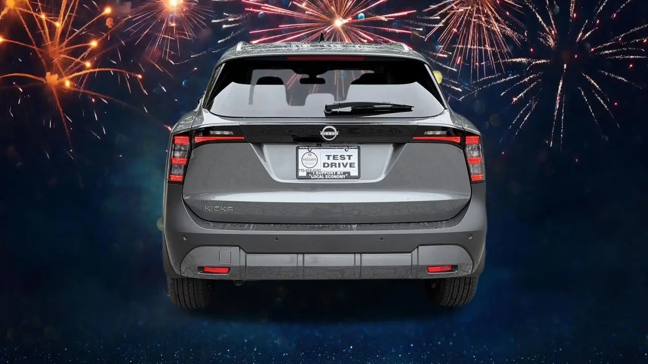 2026 Nissan Kicks SV