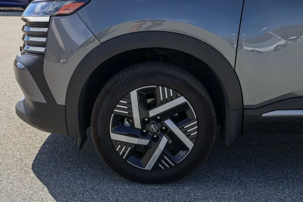 2026 Nissan Kicks - $21,918