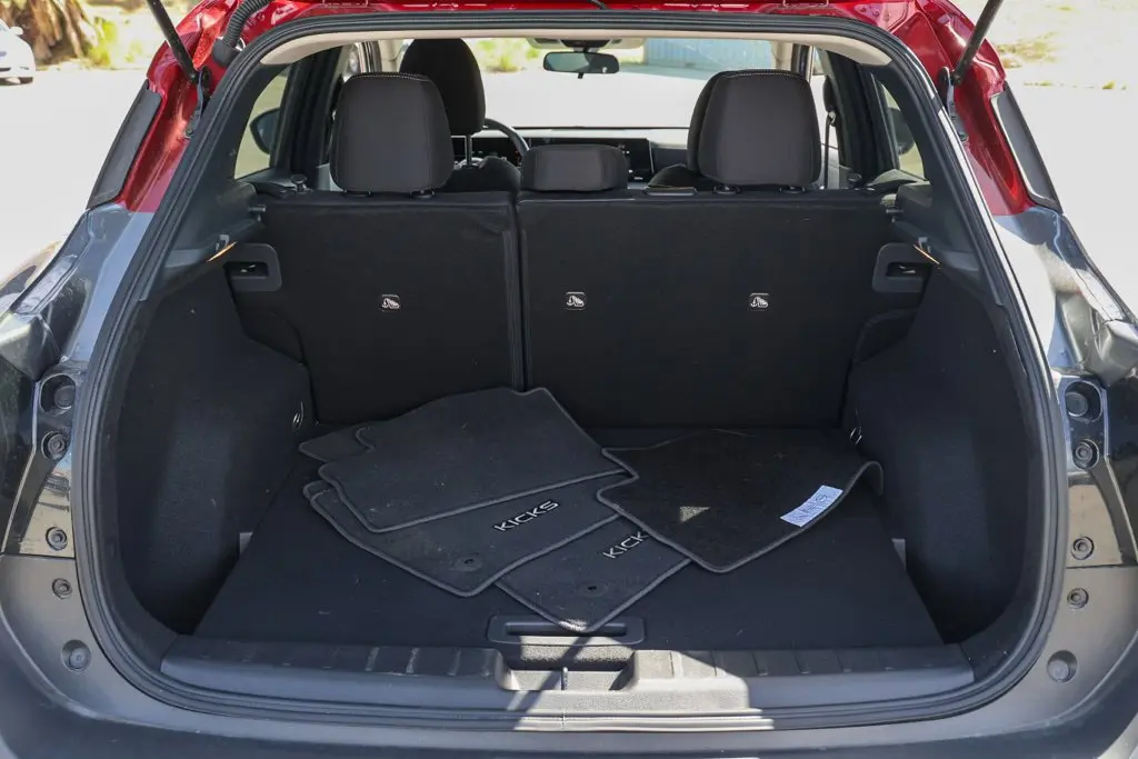 2026 Nissan Kicks - $21,918