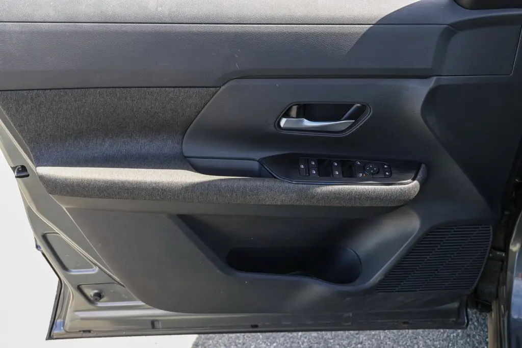 2026 Nissan Kicks - $21,918