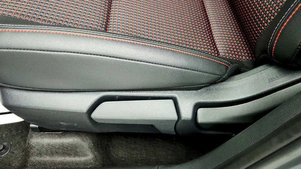 2026 Nissan Kicks - $21,595