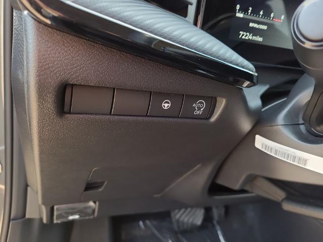 2026 Nissan Kicks - $25,138