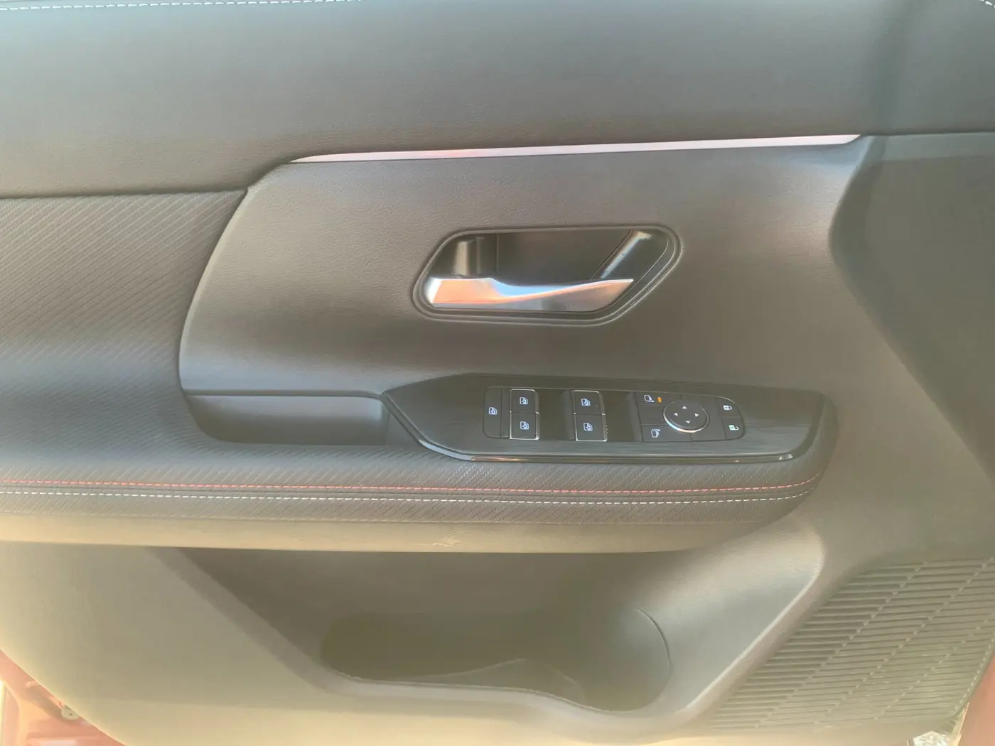 2026 Nissan Kicks - $25,775