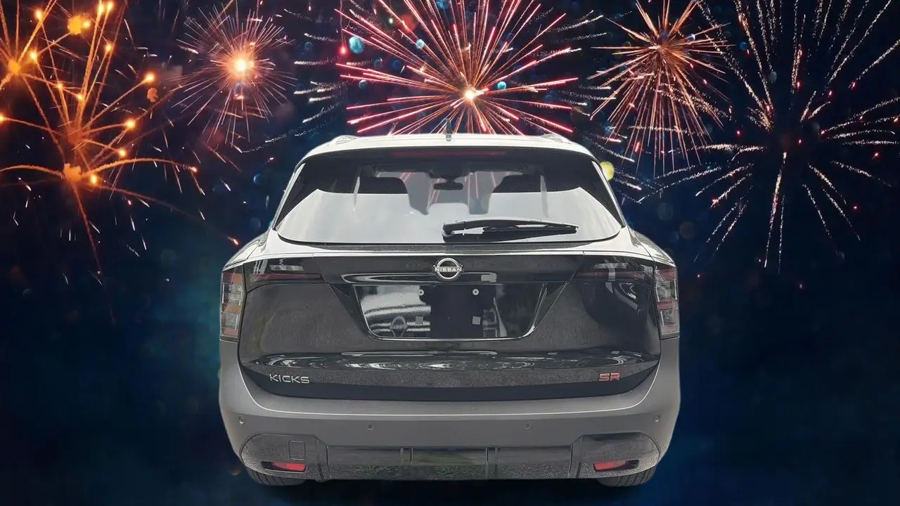 2026 Nissan Kicks SR