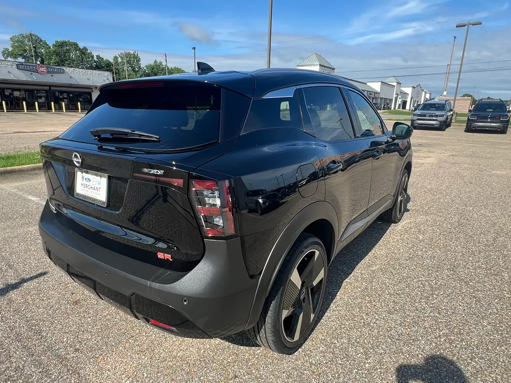 2025 Nissan Kicks - $24,985