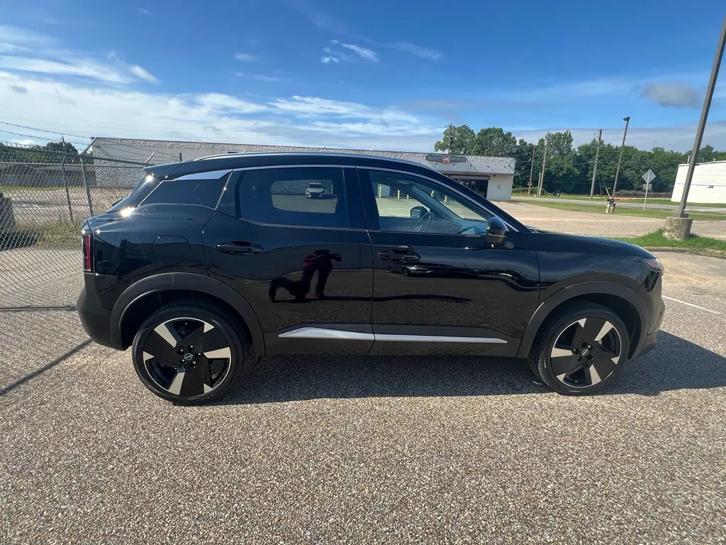 2025 Nissan Kicks - $24,985