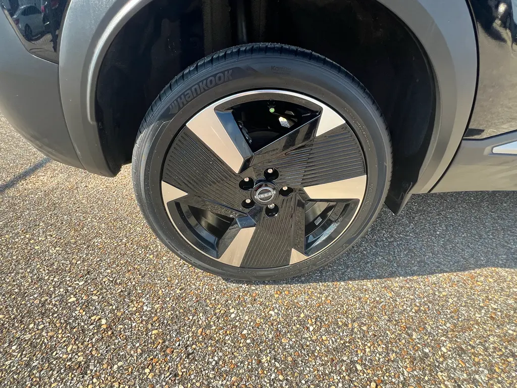 2025 Nissan Kicks - $24,985