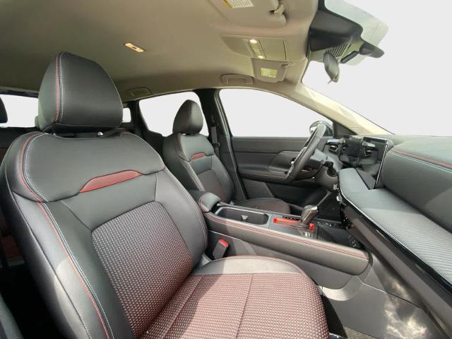 2026 Nissan Kicks - $25,562