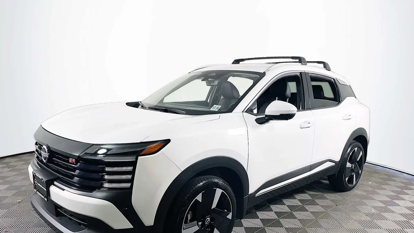 Preowned 2025 Nissan Kicks SR for Sale