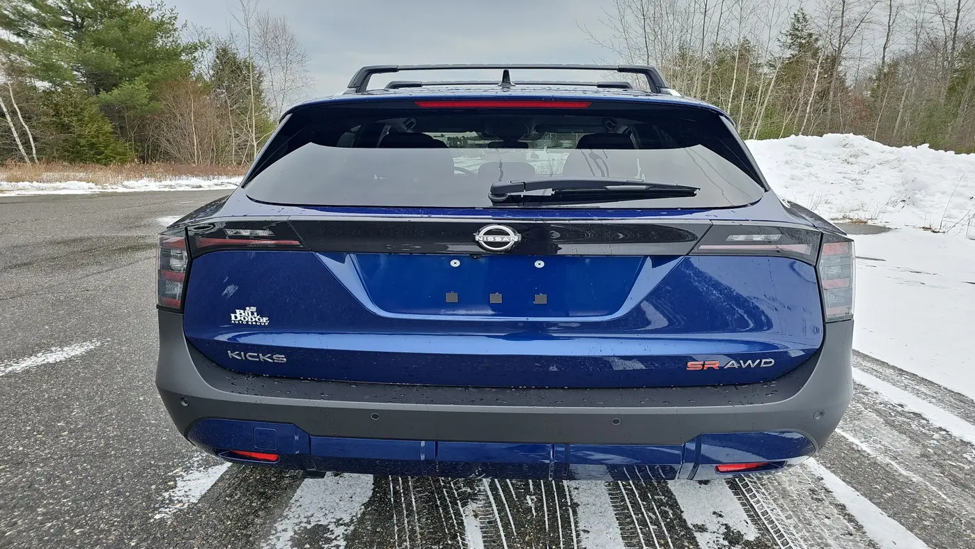 2026 Nissan Kicks SR