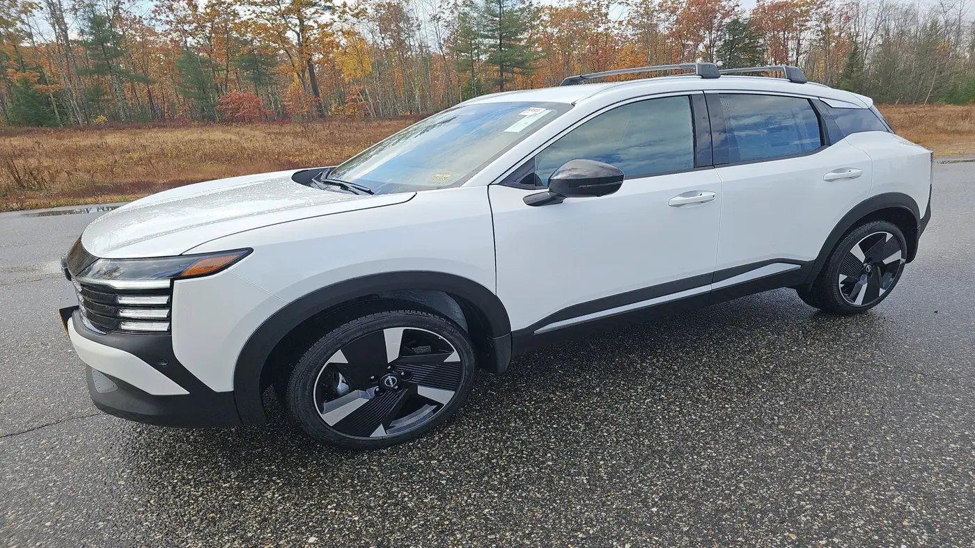 Preowned 2026 Nissan Kicks SR for Sale