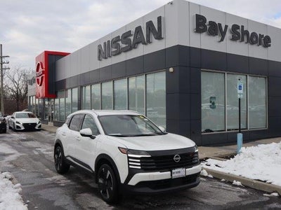 Photo of a 2025 Nissan Kicks AWD SR 4DR Crossover for sale