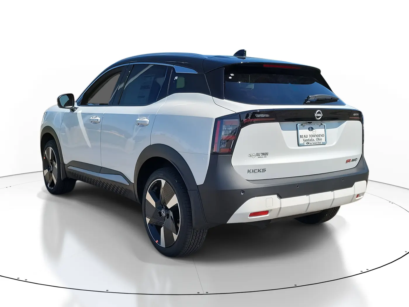 2025 Nissan Kicks - $27,500