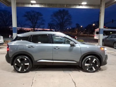 2025 Nissan Kicks AWD SR 4DR Crossover