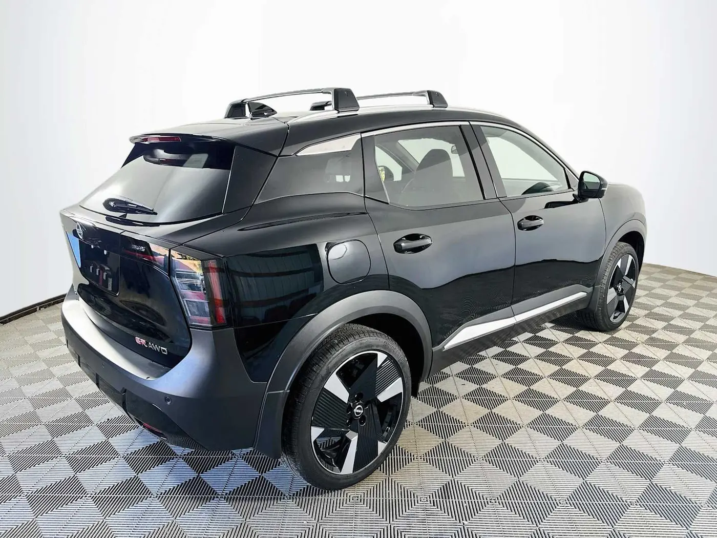2026 Nissan Kicks - $26,997
