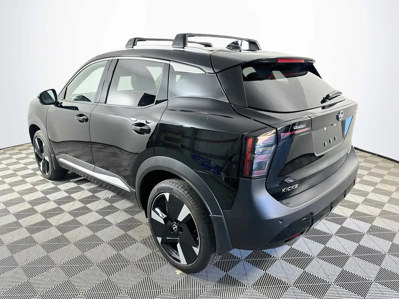 2026 Nissan Kicks - $26,997