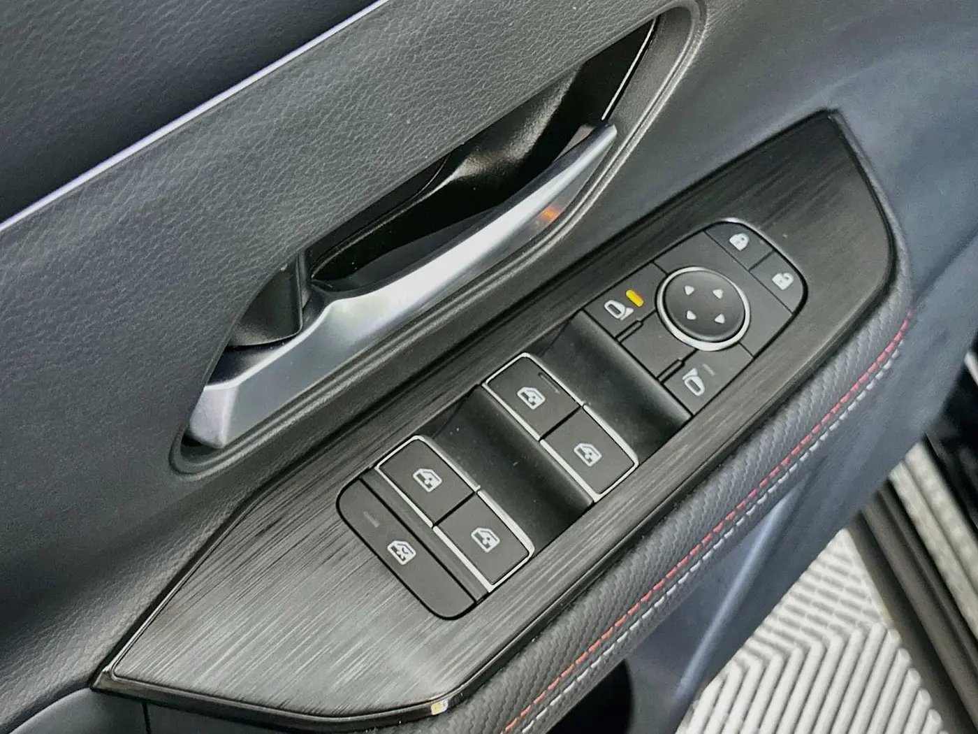 2026 Nissan Kicks - $26,997