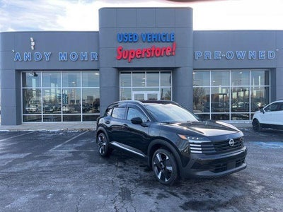 Photo of a 2025 Nissan Kicks AWD SR 4DR Crossover for sale