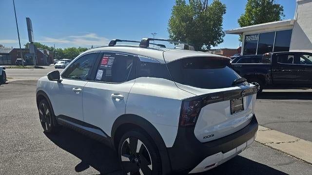 2025 Nissan Kicks SR