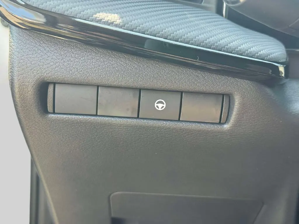 2026 Nissan Kicks - $24,695