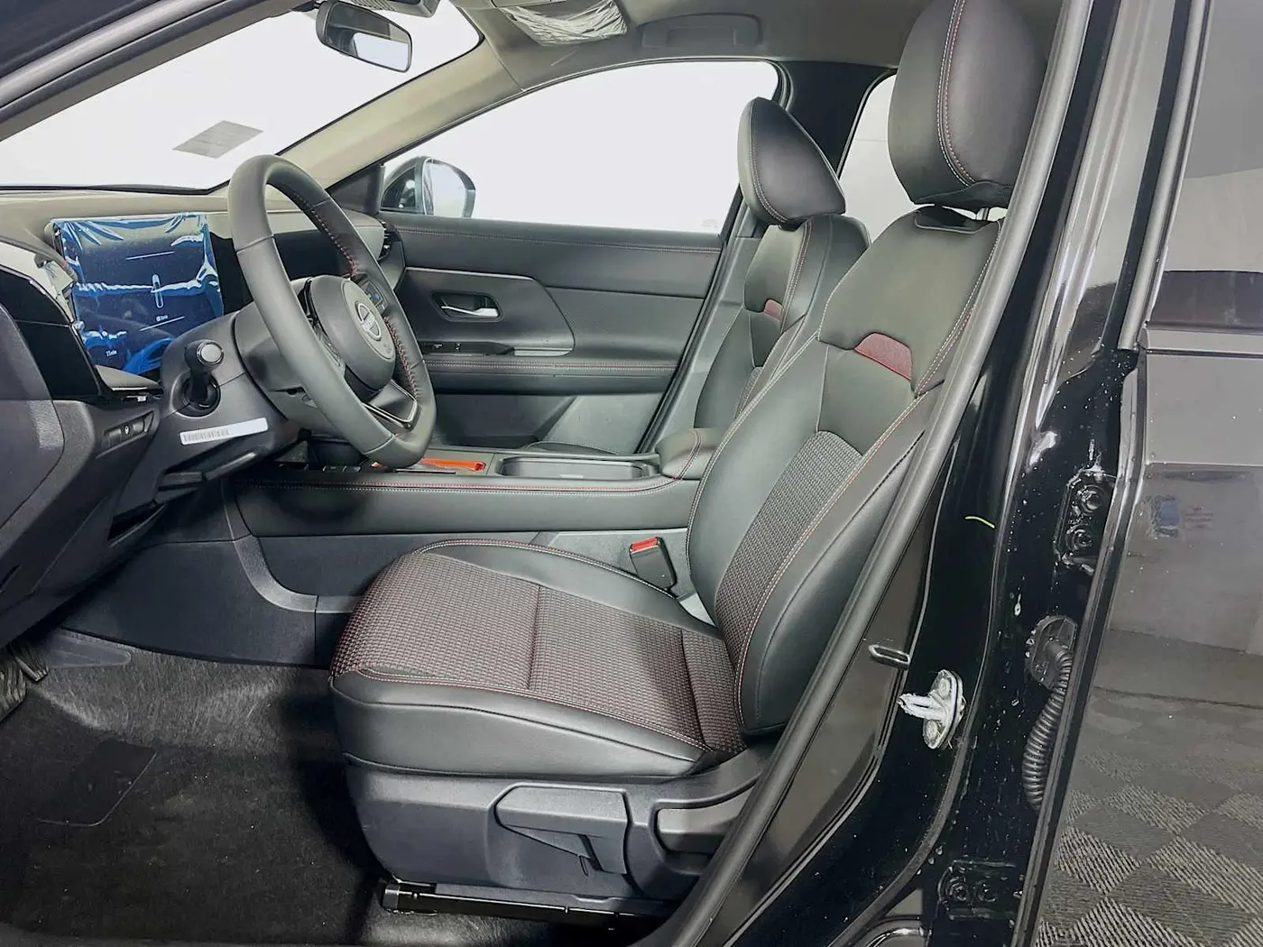 2026 Nissan Kicks - $26,995