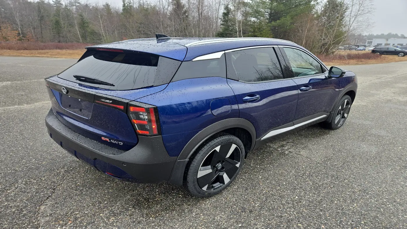 2026 Nissan Kicks SR