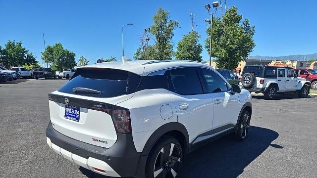 2025 Nissan Kicks SR