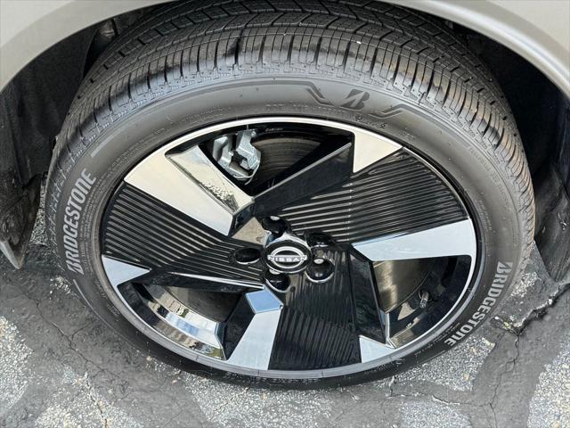 2025 Nissan Kicks - $21,794