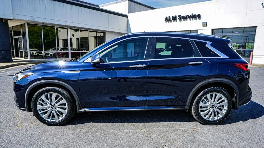 2023 INFINITI QX50 Luxe