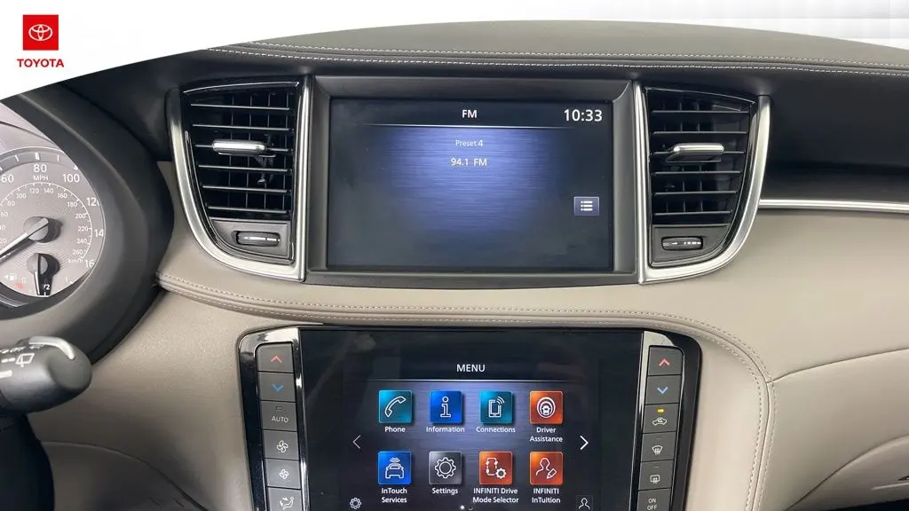 2024 INFINITI QX50 Luxe