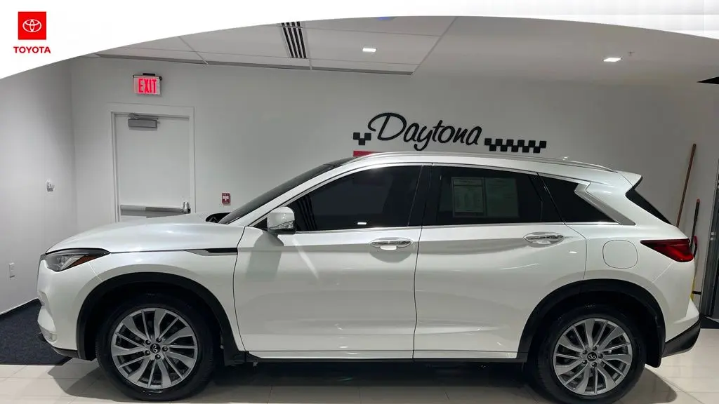 2024 INFINITI QX50 Luxe