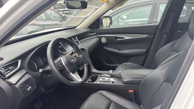 2024 INFINITI QX50 Luxe
