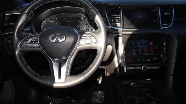 2022 INFINITI QX50 Luxe