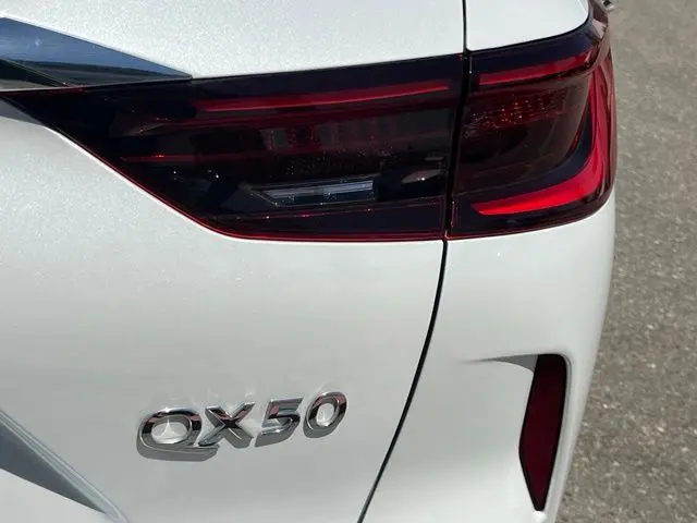2023 INFINITI QX50 - $28,200
