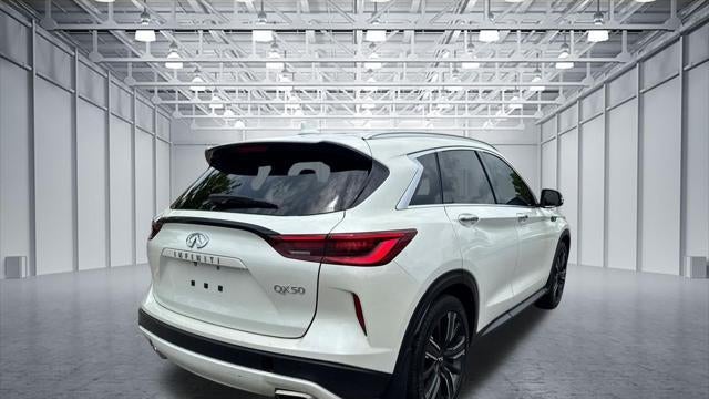 2022 INFINITI QX50 Luxe