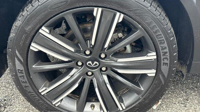 2022 INFINITI QX50 Luxe